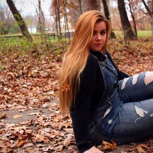 Meet your Posher, Faith